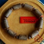 Vòng Trầm Hương Trụ Trúc 10 Ly Trầm Tốc Kiến Tự Nhiên