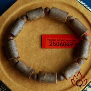 Vòng Trầm Hương Trụ Trúc 10 Ly Trầm Tốc Kiến Tự Nhiên