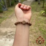 Vòng Trầm Hương Hạt Tròn Hoa Sen 8 ly Trầm Tốc Kiến Tự Nhiên Lâu Năm