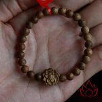 Vòng Trầm Hương Hạt Tròn Hoa Sen 6 Ly Trầm Tốc Kiến Tự Nhiên