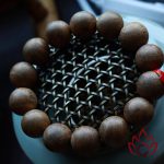 Vòng Trầm Hương Hạt Tròn 14 Ly Trầm Tốc Kiến Tự Nhiên Lâu Năm